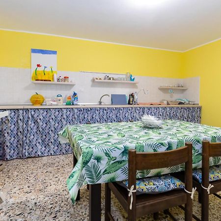 Апартаменты Casa Ai Cappuccini Рандаццо Экстерьер фото