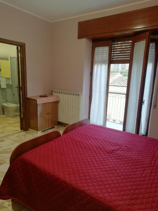 Апартаменты Casa Ai Cappuccini Рандаццо Экстерьер фото